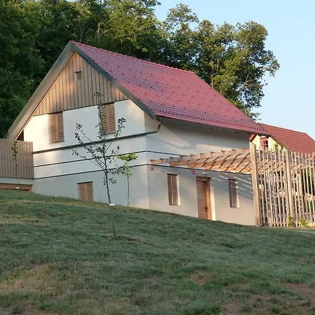 Ferienhaus Vineyard Smerke