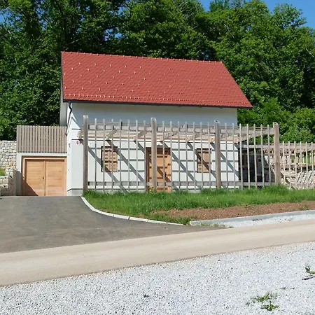 Ferienhaus Vineyard Smerke
